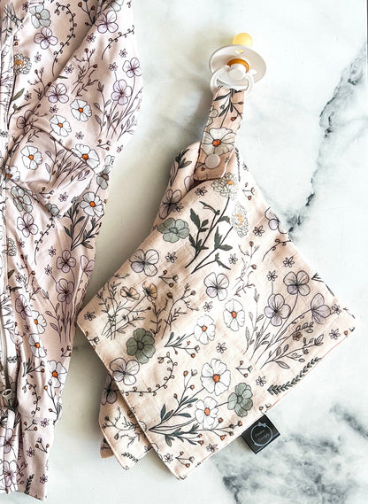 Bamboo muslin floral pacifier clip