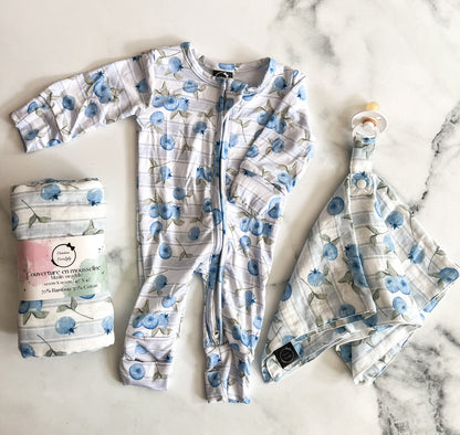 Bamboo muslin blueberry pacifier clip
