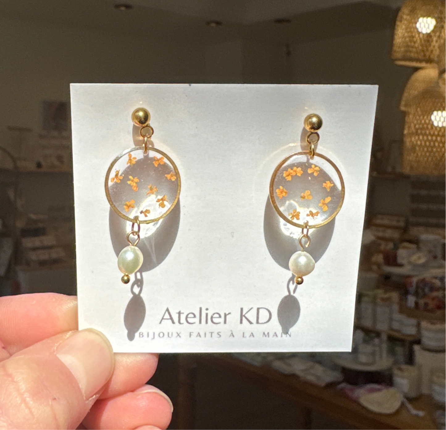 Perla Earrings - Estelle Orange - Round (Medium)