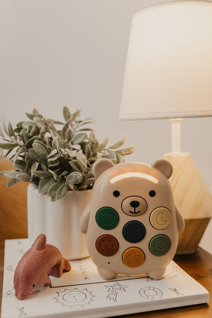 FeeliePod – Le compagnon audio apaisant qui grandit avec votre enfant