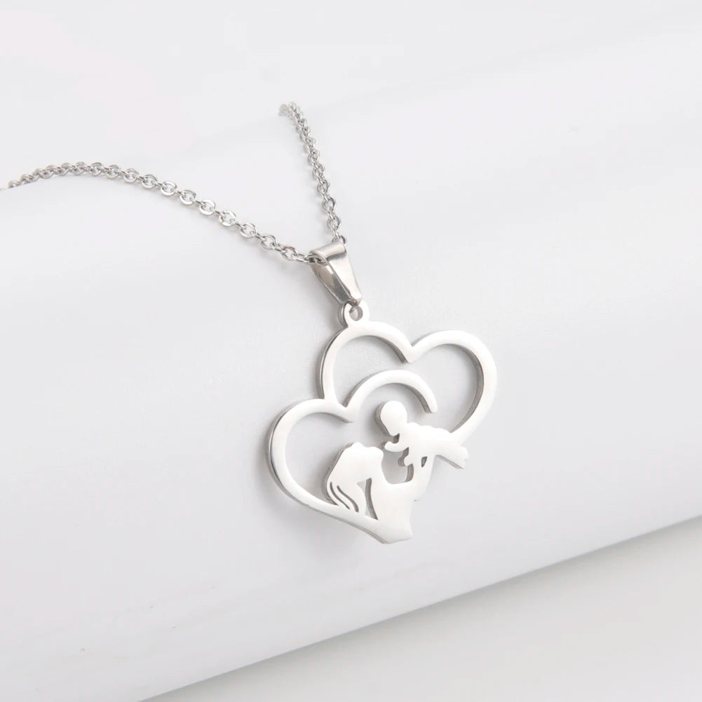Collier Maman & Cœur | Pendentif Silhouette en Acier Inoxydable