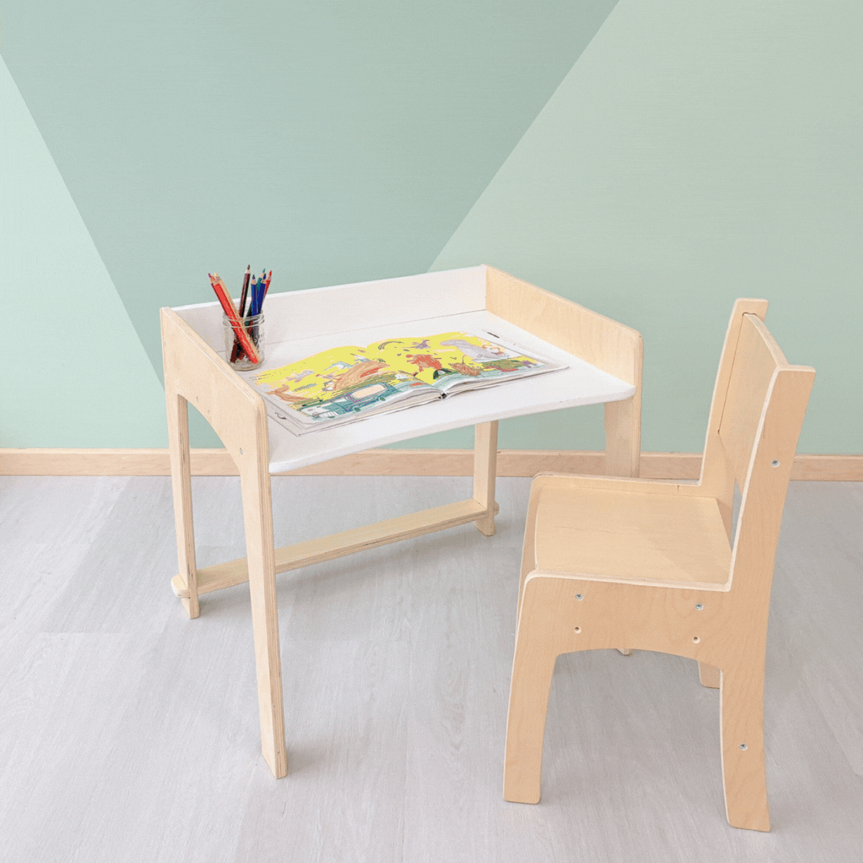 LUMEN – Bureau et chaise pour enfant  Table d’étude à hauteur ajustable