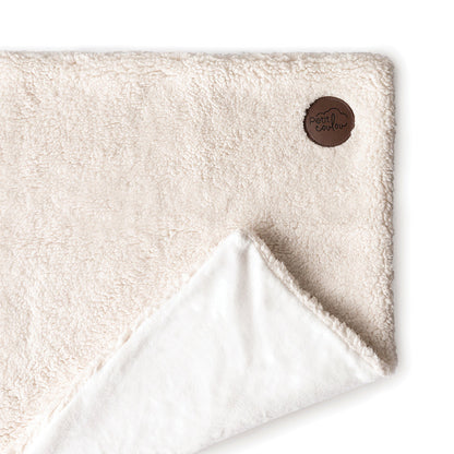 Sherpa Bear Baby Gift Set (4 accessories)