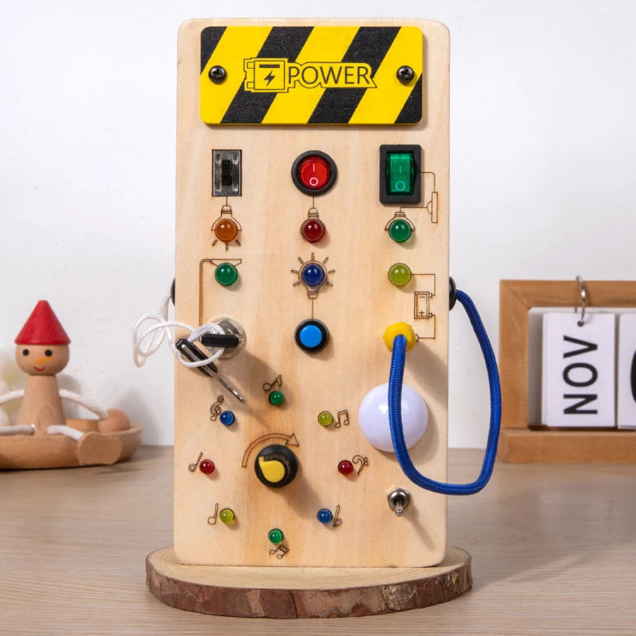 Busy Board Montessori Lumineuse – Planche Sensorielle en Bois