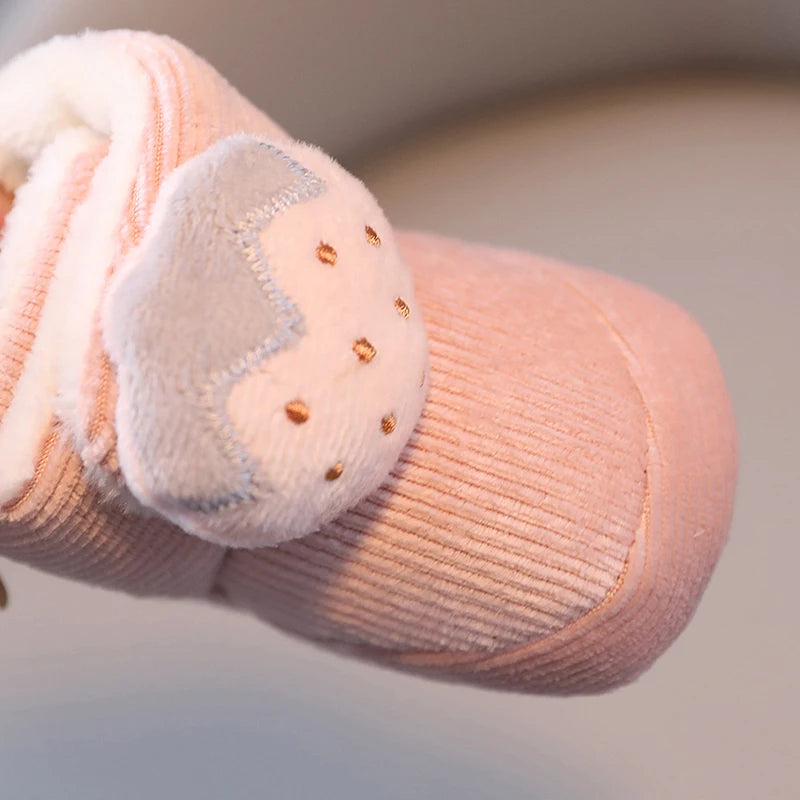 Chaussons bébé hiver en coton – Motif dessin animé